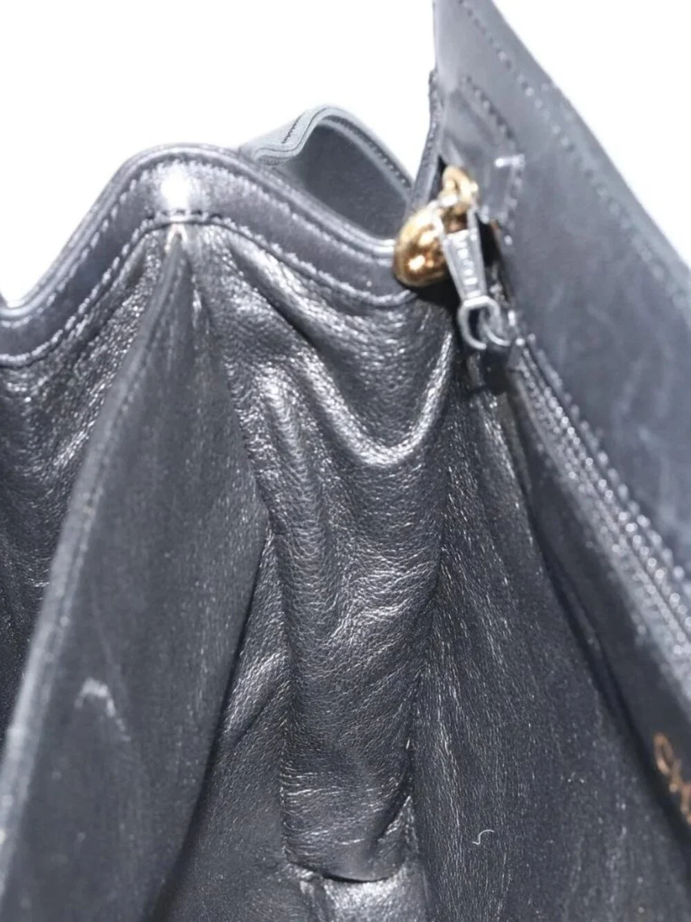 CHANEL Matelasse Shoulder Bag Leather Black Gold CC Auth mr2606V